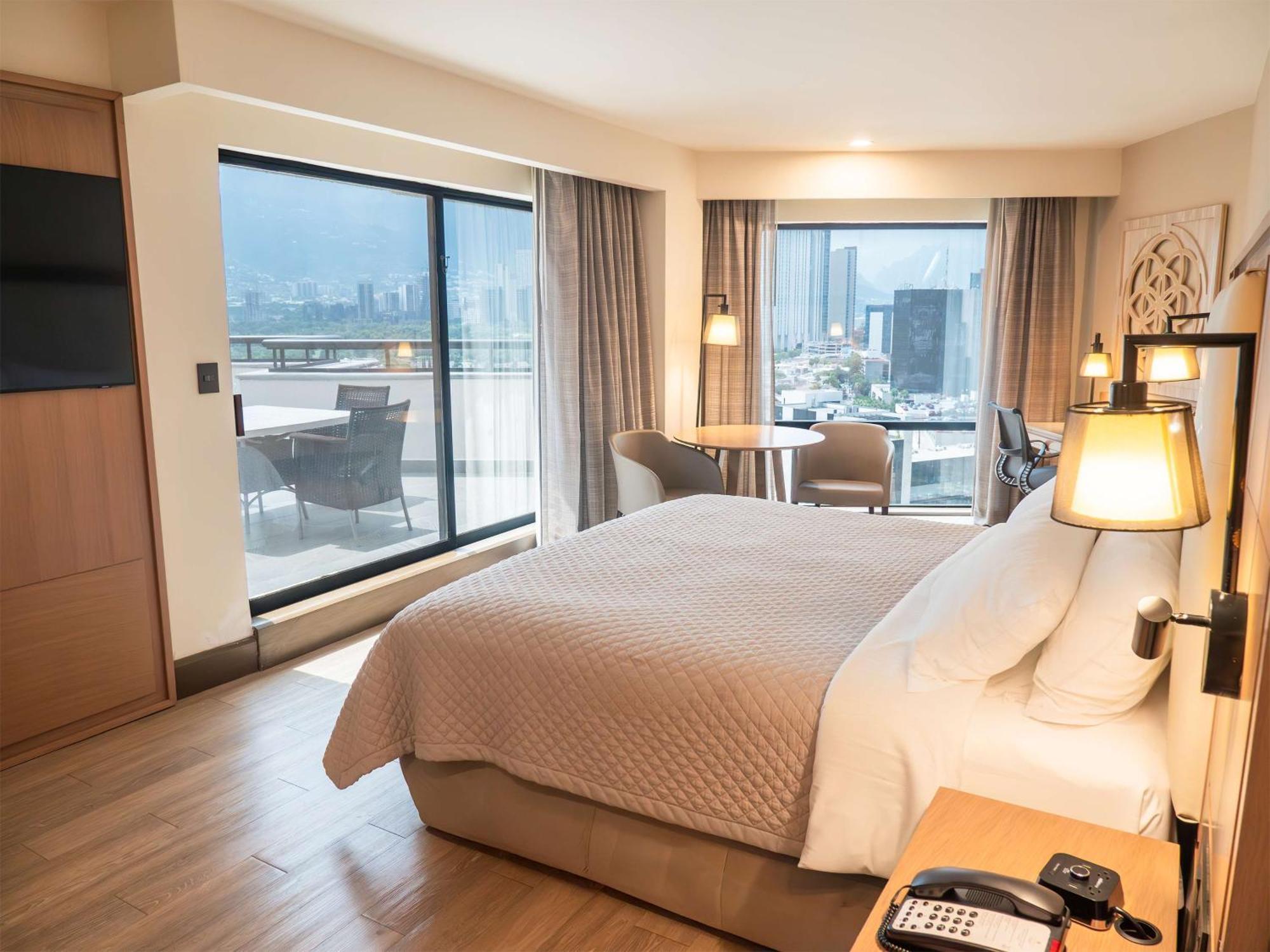 Ms Milenium Monterrey Curio Collection By Hilton Hotel San Pedro Garza Garcia Buitenkant foto